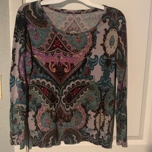 Cute paisley print, long sleeved blouse